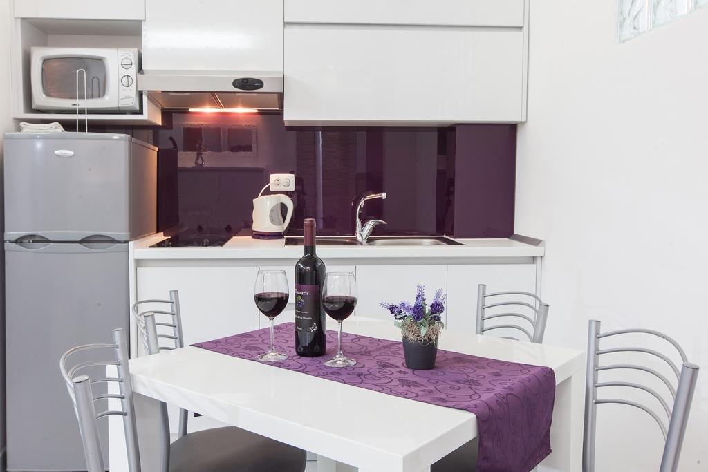Apartments Smiljka Tučepi 部屋 写真